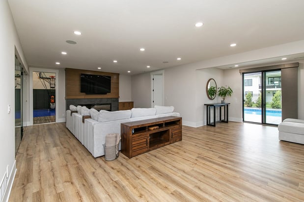 Images MIR Homes Inc