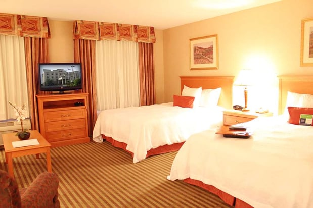 Images Hampton Inn & Suites Chicago Addison