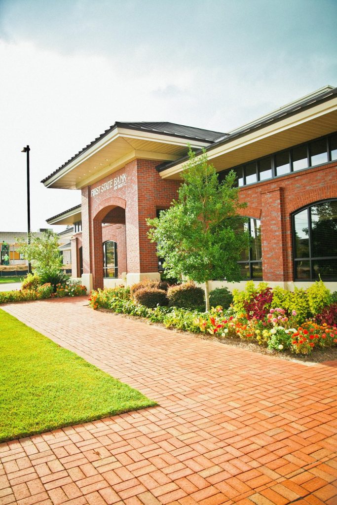 Proformance Lawn Care Landscaping & Fertilization Inc Image