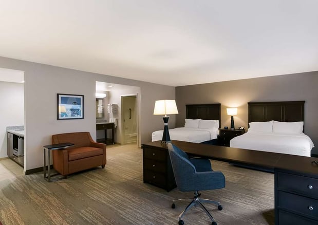 Images Hampton Inn & Suites Wilmington Christiana