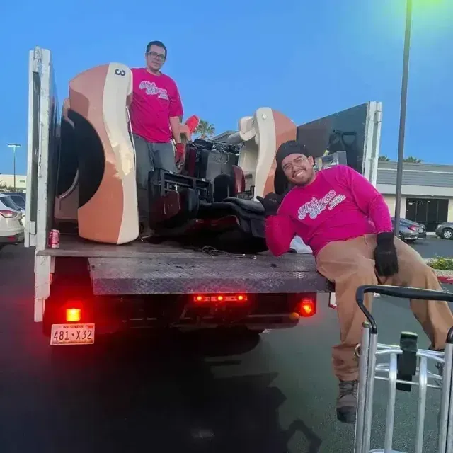 Hot Mess Cleanup & Junk Removal