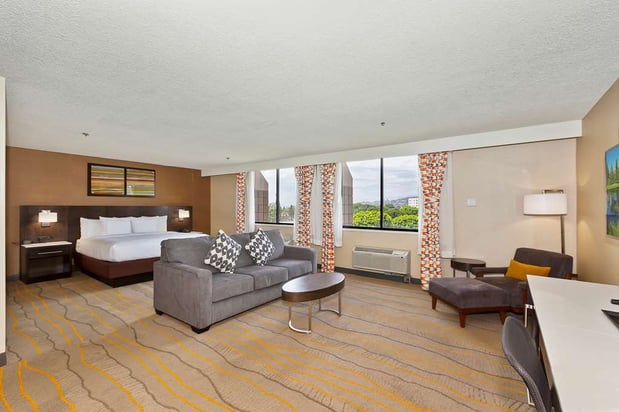 Images DoubleTree by Hilton Whittier Los Angeles