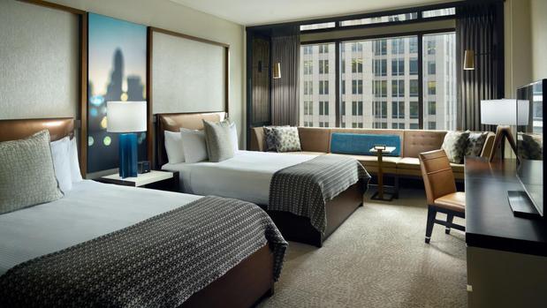 Images Omni Charlotte Hotel