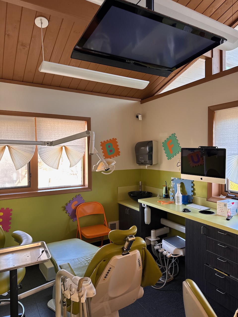 Tender Smiles 4 Kids Image