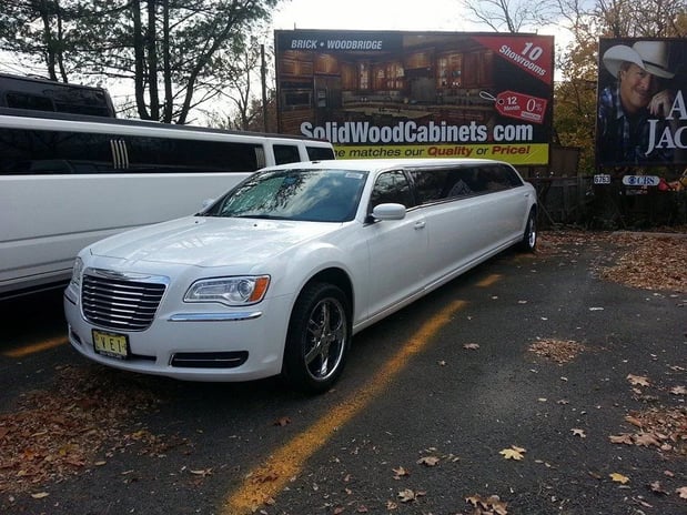 Images V.E.I. Limousine