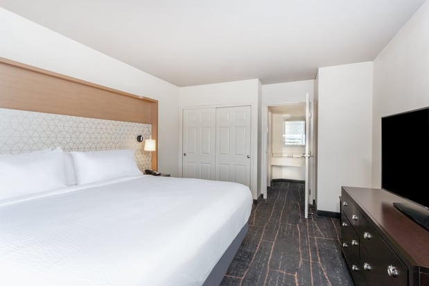 Images Holiday Inn & Suites Across From Universal Orlando by IHG