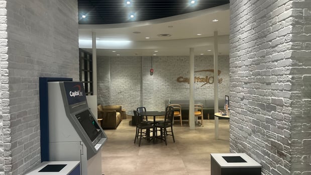 Images Capital One Café