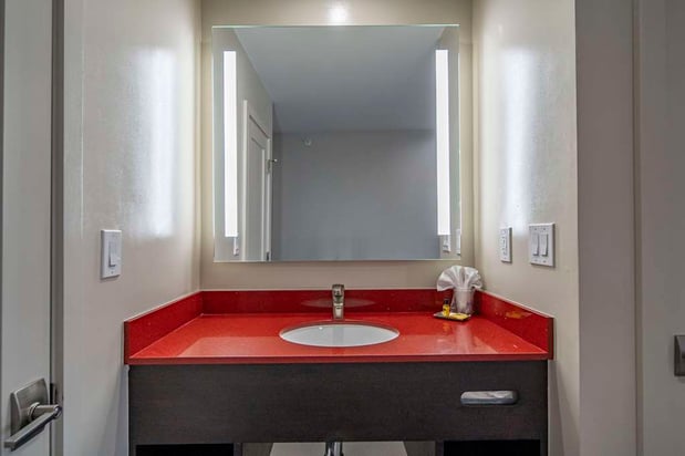 Images Aiden Los Angeles Downtown Dragon Gate Inn