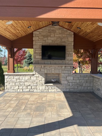 Images Custom Brick & Stone