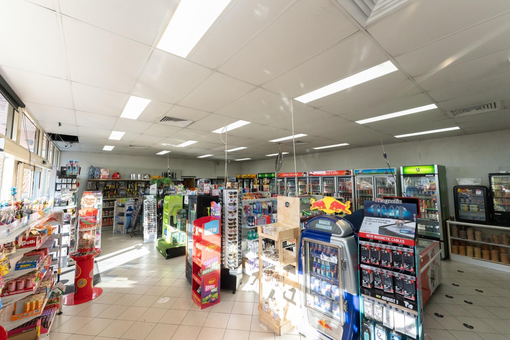 Images SPEEDWAY ROSELANDS