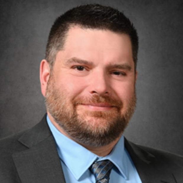 Images Edward Jones - Financial Advisor: Matt Hinton