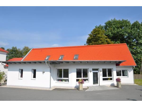 Tierklinik Deutschlandsberg Mag. med. vet. Albert Payer, Erlenweg 6 in Deutschlandsberg