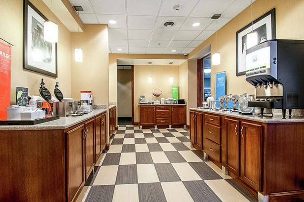 Images Hampton Inn Pine Grove