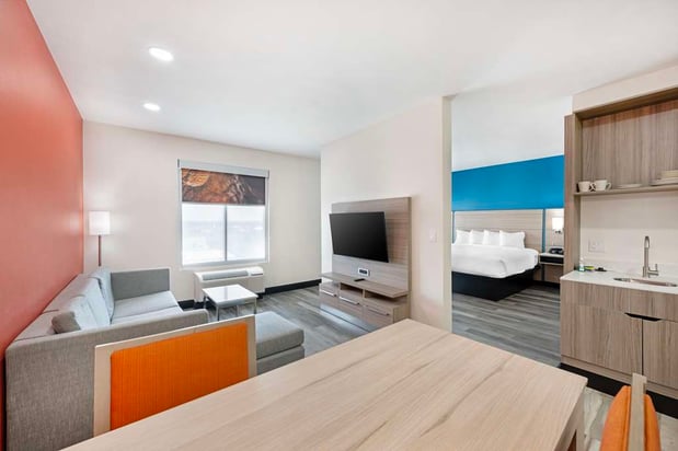 Images Best Western Plus Executive Residency Carlsbad Hotel