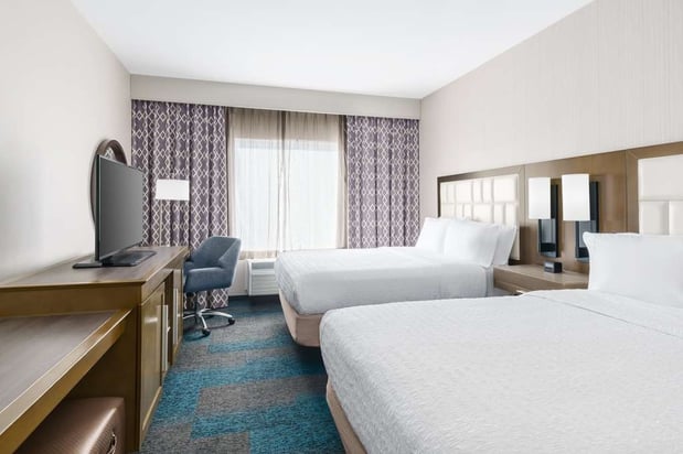 Images Hampton Inn & Suites LAX El Segundo