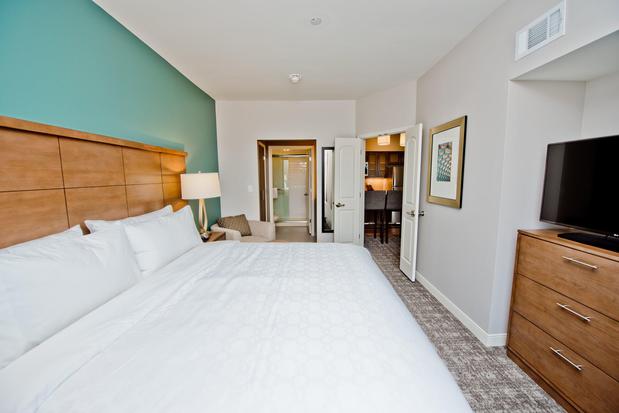 Images Staybridge Suites Houston - Humble Beltway 8 E by IHG