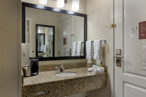 Images Best Western Plus Searcy Inn