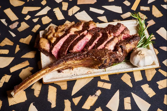 EAST RIVER AMERICAN PUB image 2