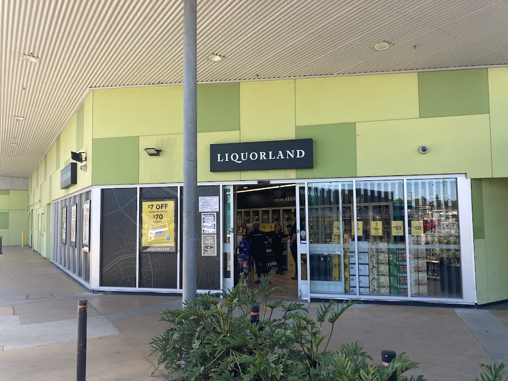 Images Liquorland Kensington Village