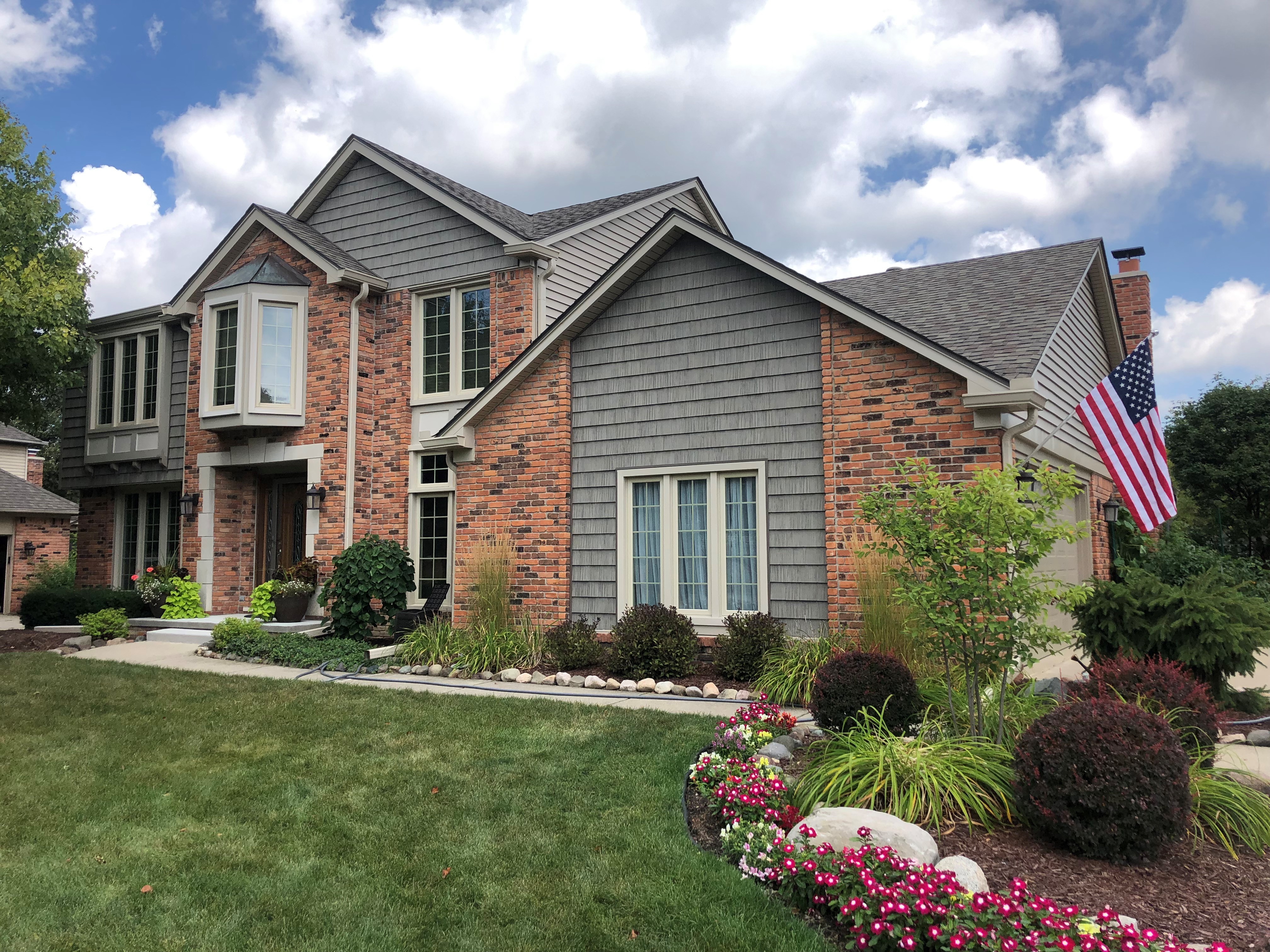 Livonia & Allen Park's top choice for roofing, siding, gutter, door, and window replacement. We're t Crown Pro Construction Allen Park (734)686-0620