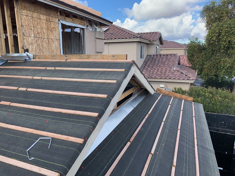 State 48 Roofing Logo