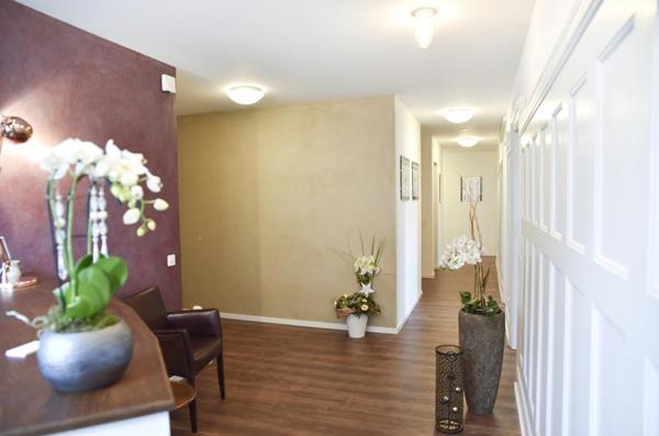 Künzle Tamara, Bahnhofstrasse 2 in Flawil