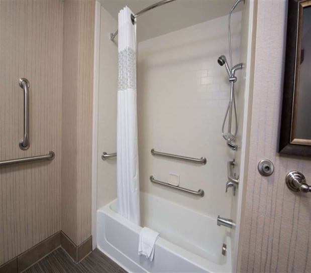 Images Hampton Inn & Suites Bismarck Northwest