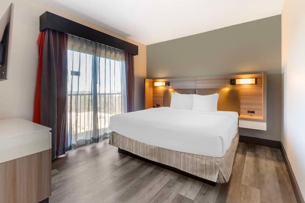 Images Best Western Plus Atlanta Airport-East