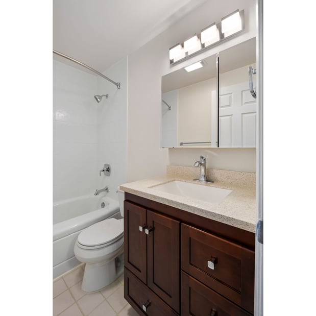 Images Robert Ott - Raintown Realty