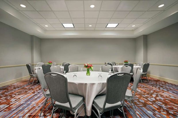 Images Hilton Garden Inn New Orleans Convention Center