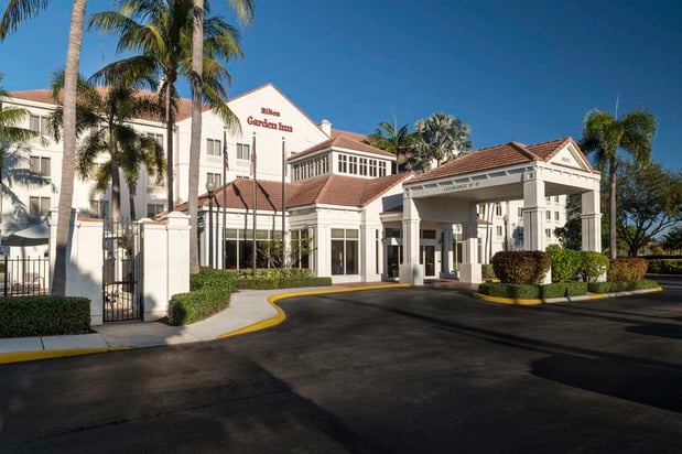 Images Hilton Garden Inn Boca Raton