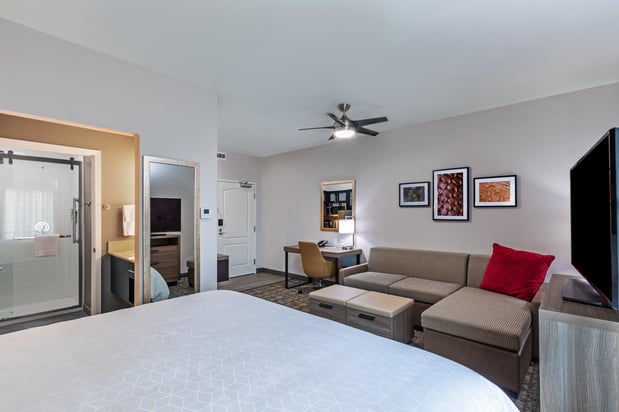 Images Staybridge Suites IAH Airport East by IHG