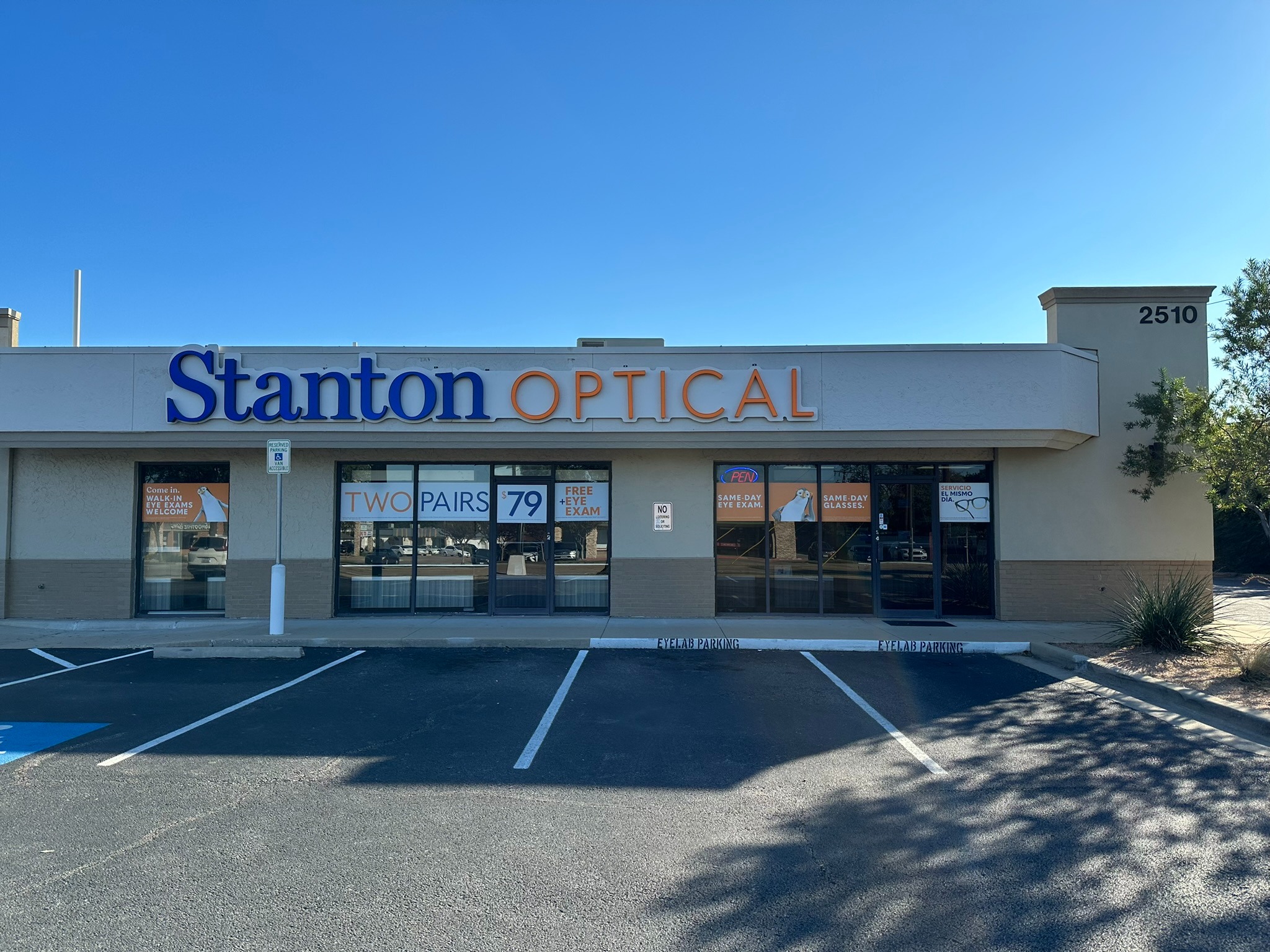 Storefront at Stanton Optical Store Carrollton TX 75006