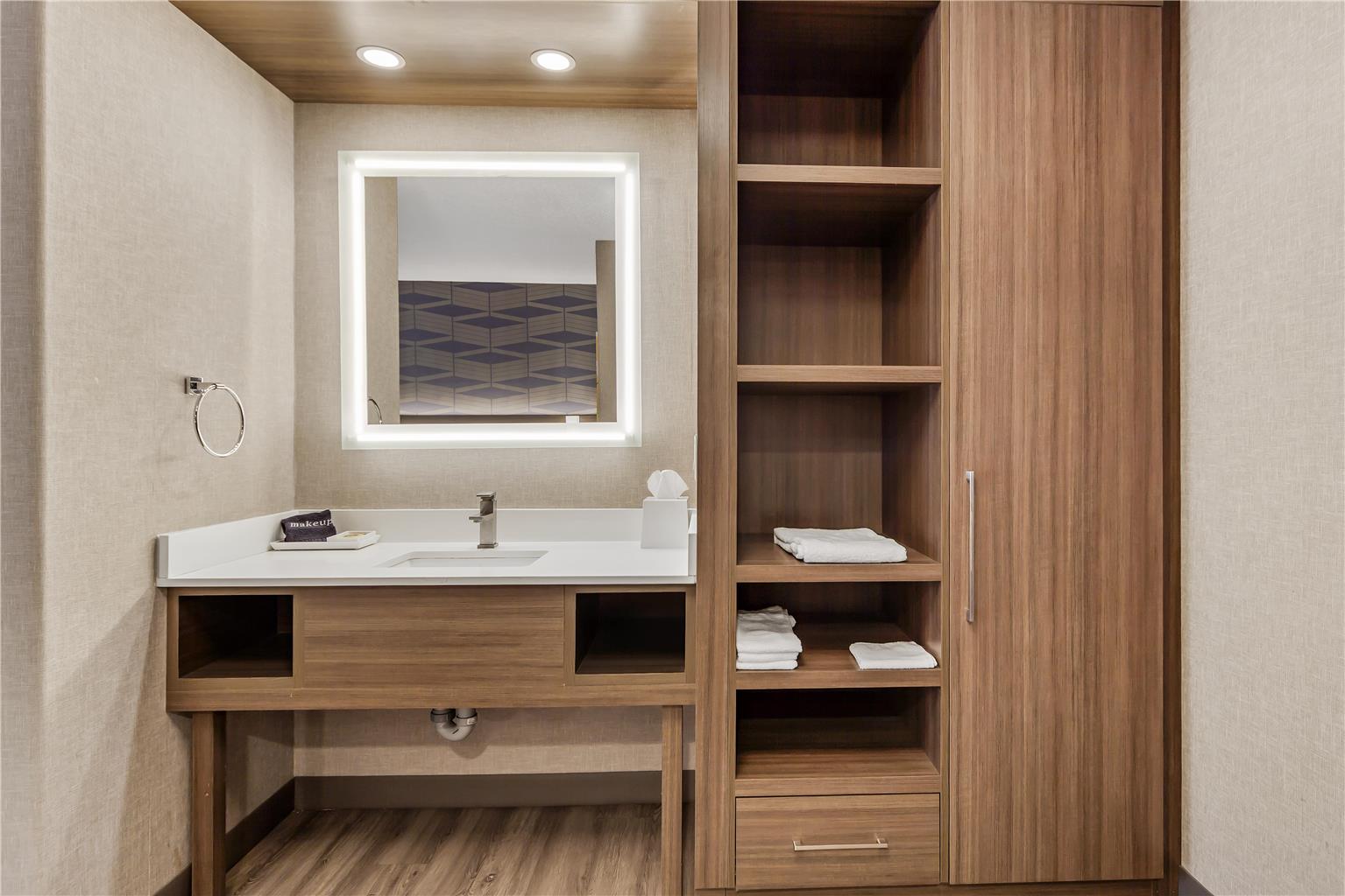 Images Best Western Plus West Edmonton