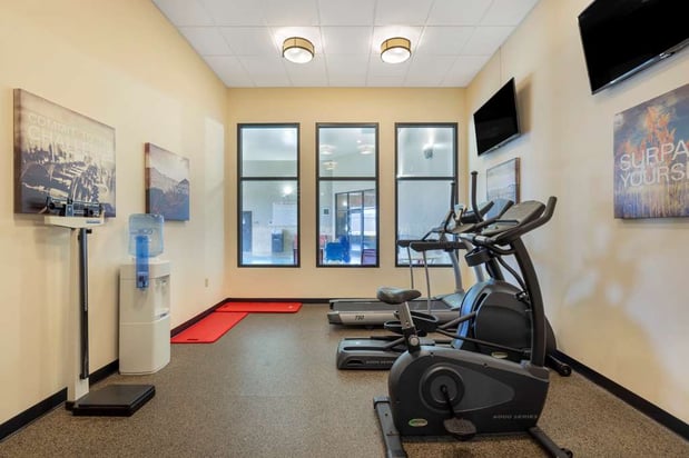 Images Best Western Plus North Platte Inn & Suites