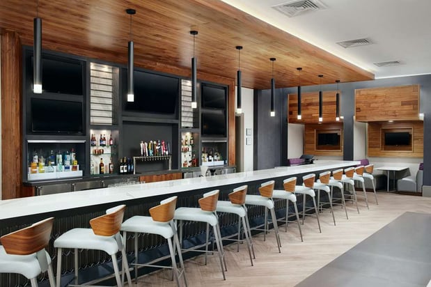 Images Embassy Suites by Hilton Atlanta Airport North