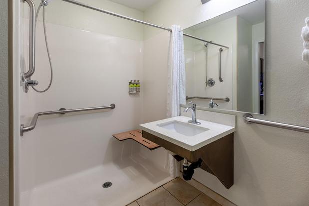 Images Candlewood Suites West Springfield, an IHG Hotel