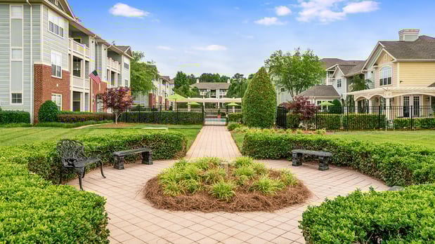 Images Camden Governors Village Apartments