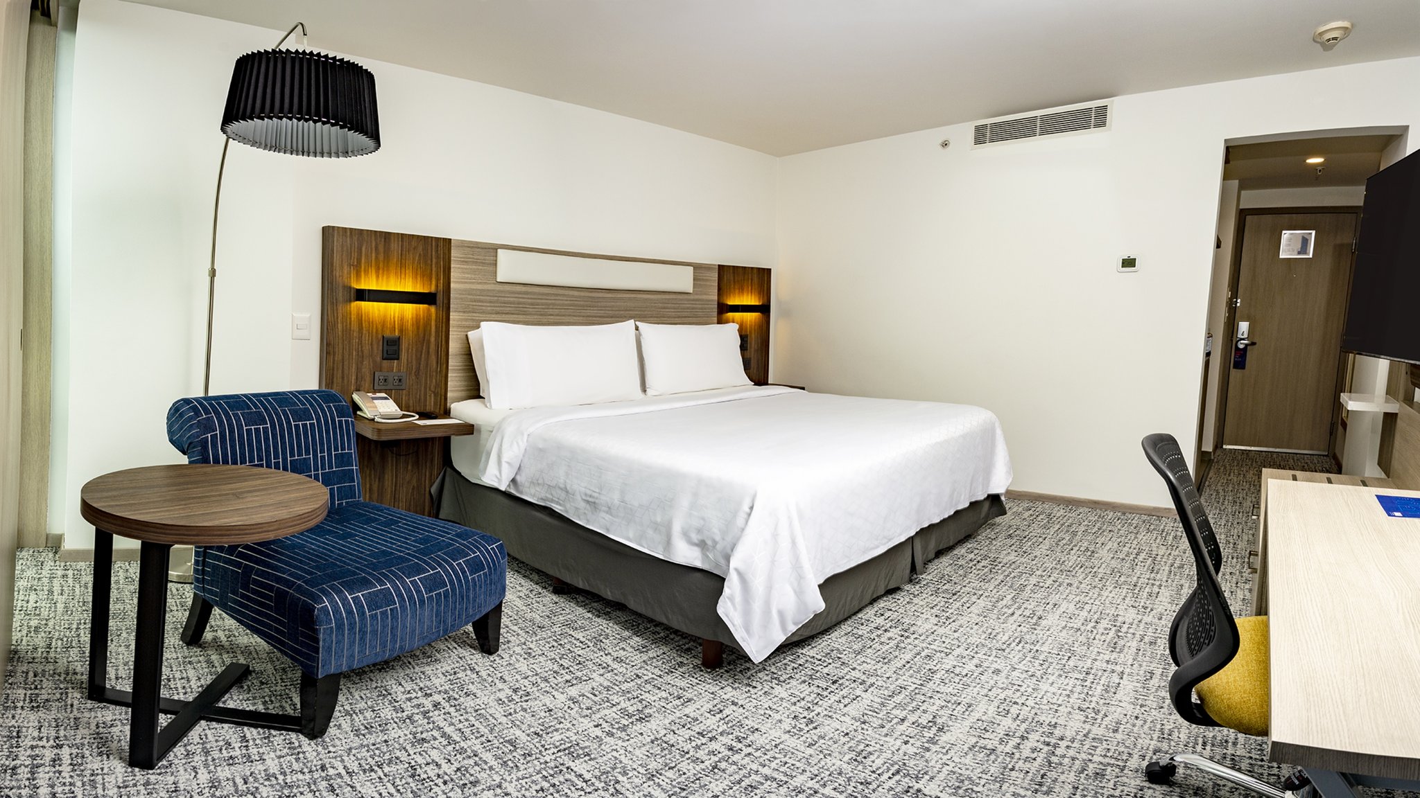 Images Holiday Inn Express Toluca Galerias Metepec by IHG