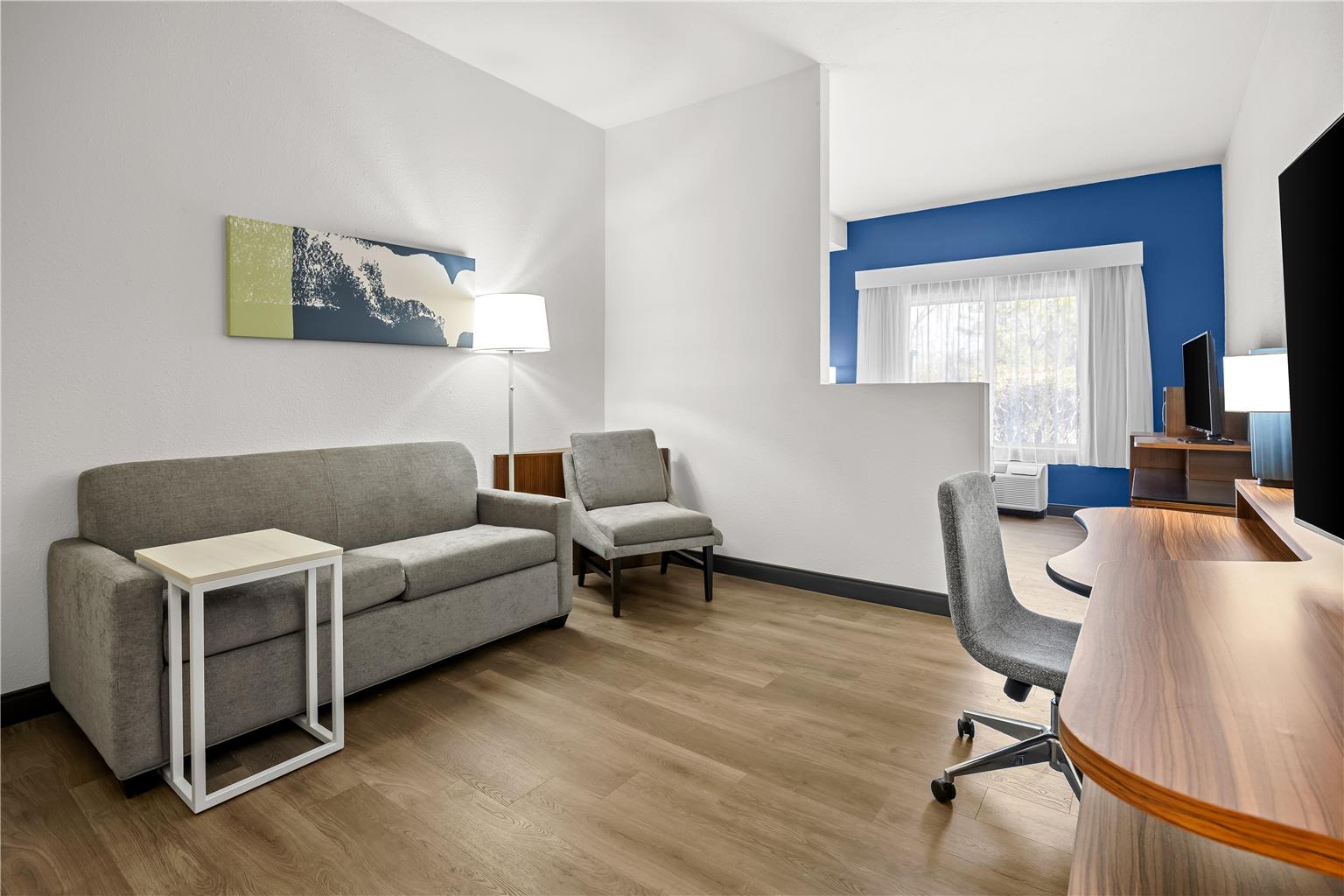 Guest room 