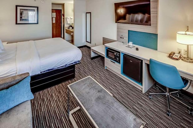 Images Best Western Port Columbus