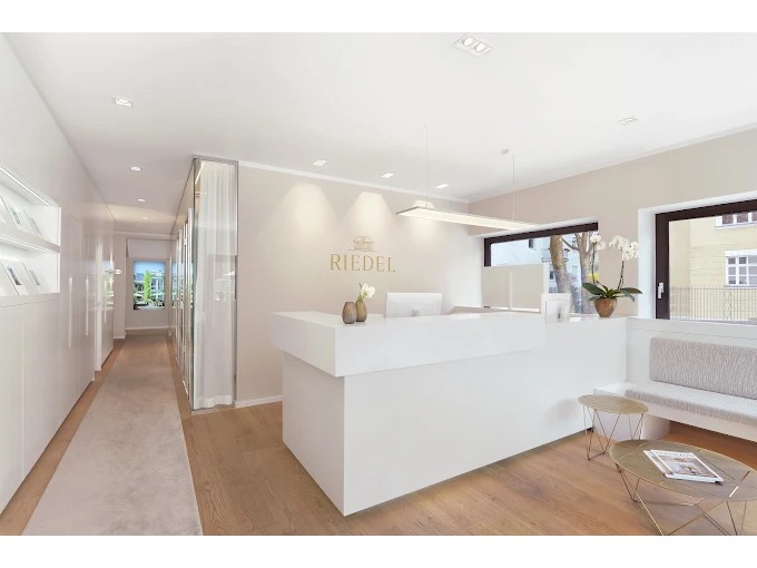 Riedel Immobilien, Albrechtstrasse 39 in München