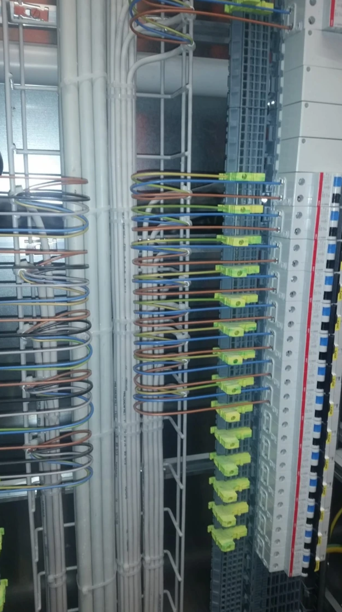 Bilder EZ Elektro AG