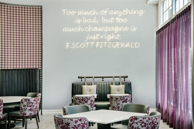 Images Hotel Indigo Dallas Downtown by IHG