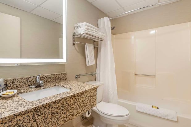 Images Best Western Plus Steeplegate Inn