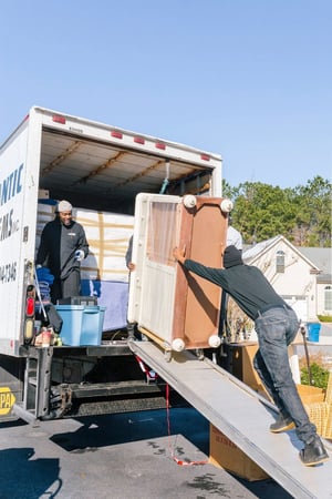 Images Atlantic Moving Systems Inc