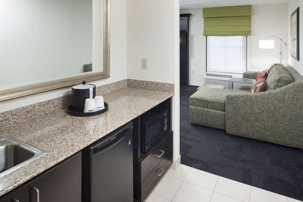Images Hampton Inn & Suites Gainesville-Downtown
