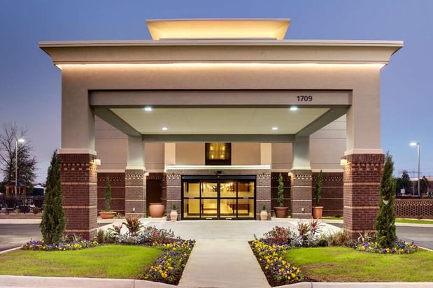 Images Hampton Inn & Suites Cordele
