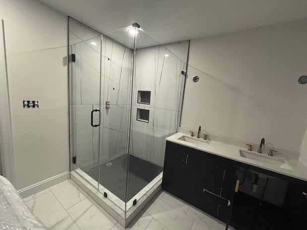 Images Vasquez glass services LLC