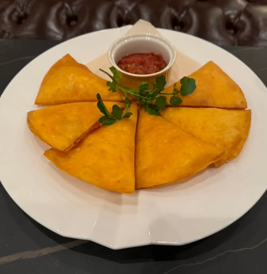 Images Dining＆Bar F